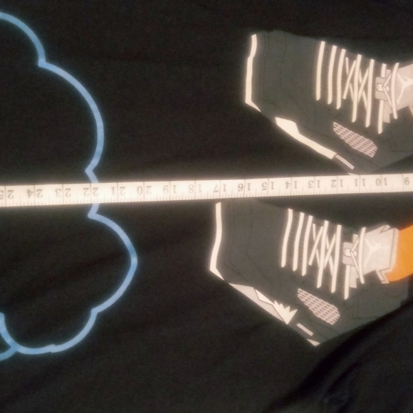 Jordan Unisex Large Black T-Shirt - Picture 5 of 6